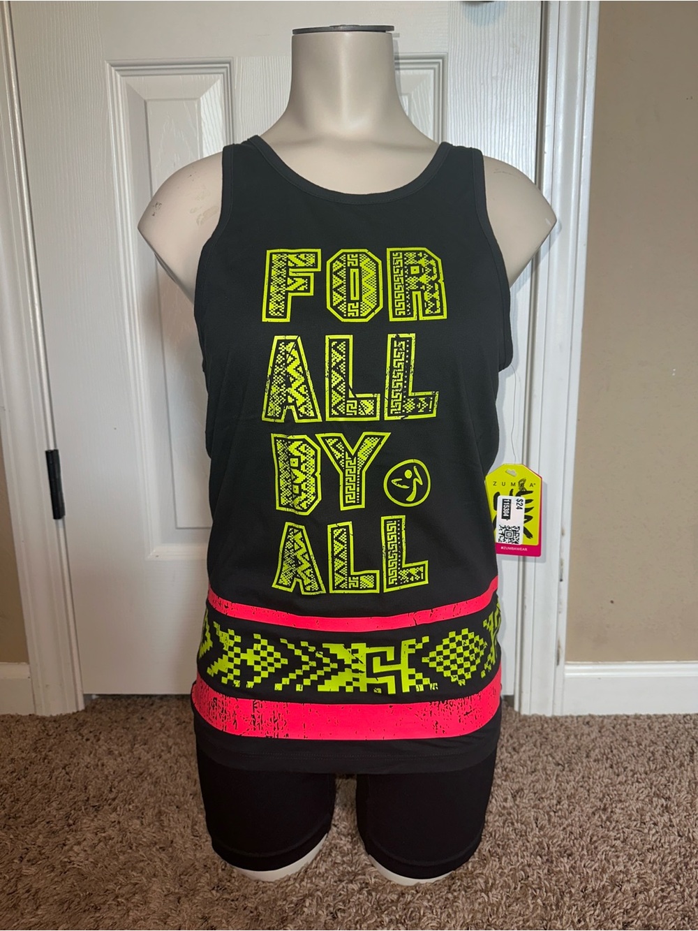 Zumba Wear For All By All Instructor Racerback Tank Top Black Neon XS Z2T00354‎